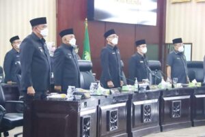 Sidang Paripurna DPRD Kota Bekasi Hasilkan Penandatanganan Kesepakatan KUA PPAS 2022 dan Persetujuan Dua Raperda Menjadi Perda 