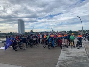 Puncak Hut, NasDem Kota Bekasi Gelar Gowes Fun Bike For Family