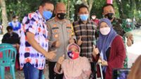 Plt Wali Kota Bekasi Tinjau Vaksinasi di Alun-alun Kota Bekasi