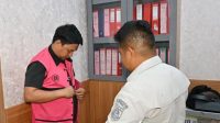 Kejari Kutim Tahan Tersangka Z Terkait Kasus Korupsi BBN KB1 Senilai Rp. 1,8 Miliar