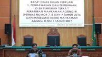 Ketua PN Jakarta Barat Pimpin Rapat Dinas, Fokus pada Pembinaan dan Evaluasi Kinerja