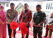 Tri Adhianto serta Kombes Pol Kusumo Usai HUT Bhayangkara ke 79 Resmikan Polsektor Pekayon