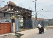 Bangun Tugu Yayasan Diduga Belum Miliki Izin dan jadi Sorotan Publik