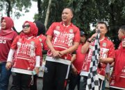 Walikota Bekasi Bersama Ribuan Warga Susuri Jejak Sejarah di Kota Bekasi Berjalan Kaki