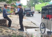 Satbrimob Polda Sumsel Batalyon B Pelopor Kembali Gelar Kegiatan Sosial Rutin Bertajuk Jumat Berkah Bagikan Nasi Kotak