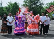 Pemko Langsa Lepas Pawai Alegoris Ragam Adat Budaya dan Kreasi di HUT ke-80 RI
