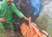 Menembus Hutan dan Tebing, Prajurit TNI Temukan Dua Korban Kecelakaan Pesawat ATR 42-500 di Gunung Bulusaraung