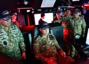 Panglima TNI Tinjau Kecanggihan KRI Prabu Siliwangi-321 Yang Tiba dari Italia