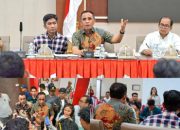 Gubernur Sulteng Temui Aliansi Buruh dan Mahasiswa, Siap Bentuk Satgas Ketenagakerjaan untuk Lindungi Pekerja