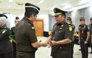 Kajari Kabupaten Sukabumi Tumpal Eben Ezer Dilantik Kajati Jabar Bersama Koordinator