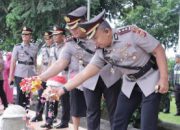 Jelang HUT Bhayangkara ke-80, Polres Asahan dan Batu Bara Gelar Ziarah dan Tabur Bunga di TMP Kisaran