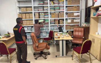 Kejati Kaltim Geledah Kantor Disdikbud Kukar