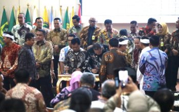 Wali Kota Bekasi Teken Komitmen Bersama KPK dan ATR/BPN di RKPK/OTR