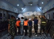 Hari Kedua Puluh Penanganan Gempa NTT, TNI Kirim 1.080,013 Ton Bantuan